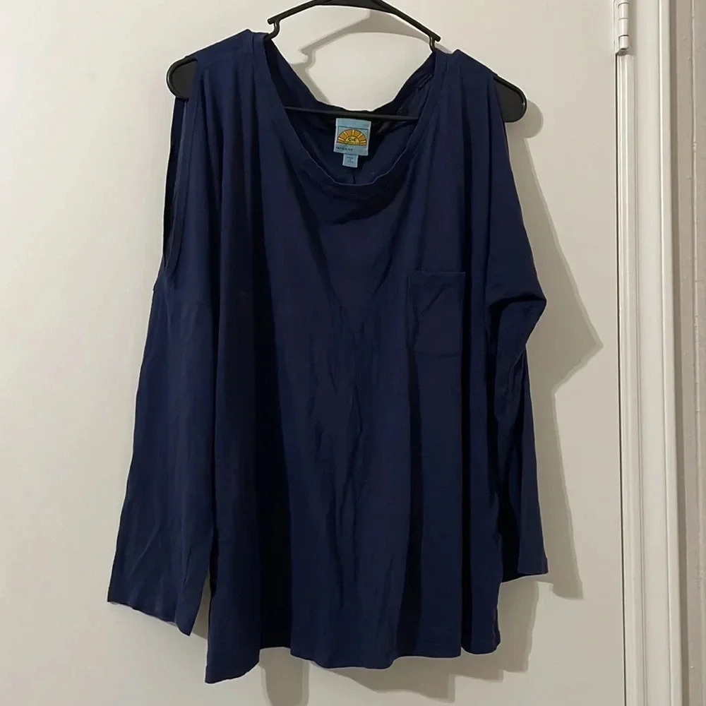 C&C California Blue Cold Shoulder Top Size 1X